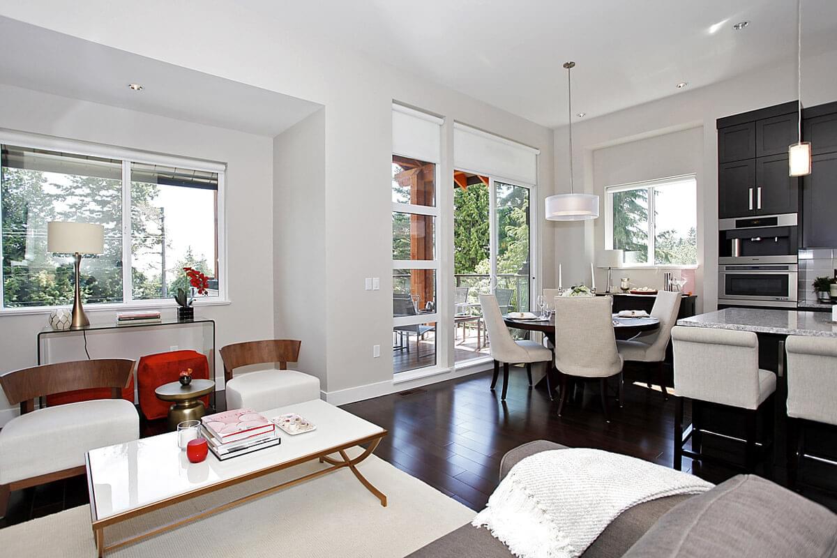 Bayview Terrace Ad - Sign